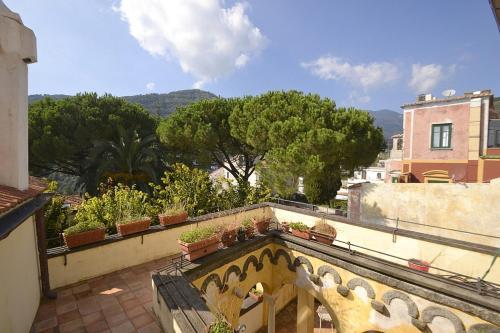 Ravello Apartment Sleeps 5 Wifi