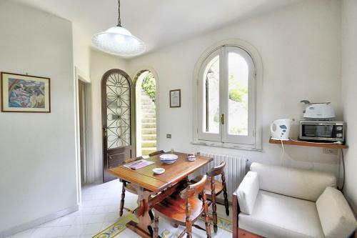 Ravello Villa Sleeps 2 Pool