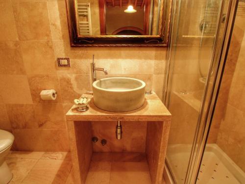 An Authentic Water Mill With Elegant Apartments.