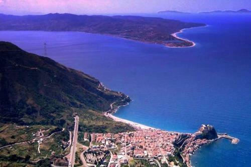 Apartment With 2 Bedrooms In Reggio Calabria