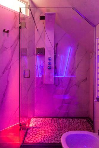 Hostal B&B Luxury Italian House