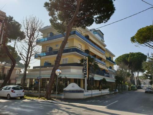 Hotel Ginevra