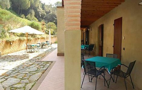 Riparbella Villa Sleeps 3 Pool