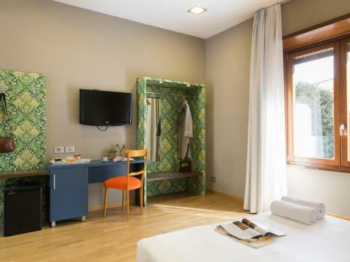 Hotel Monti First