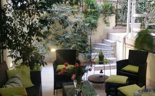 Hostal Innvatican Guest House