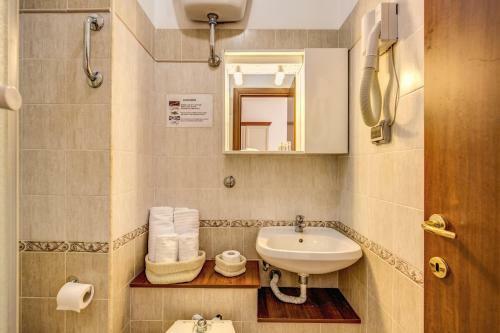 Hostal Trastevere Rooms