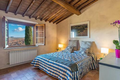Campana Villa Sleeps 4 Pool Air Con Wifi