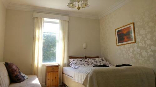 Hostal Guesthouse S�lgardar