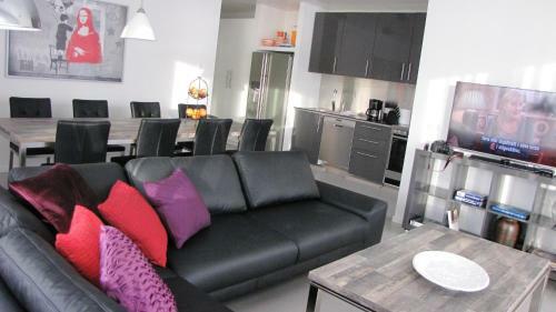 Halllandsnes Apartments