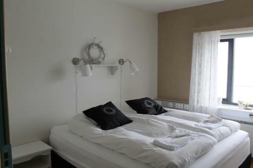 Hostal Skjaldarv�k Guesthouse