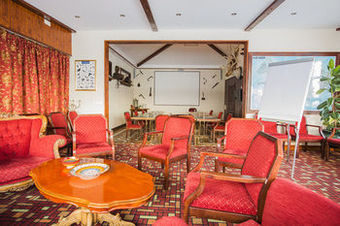 Kriunes Hotel