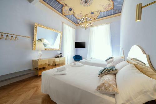 Hostal Palazzo Dei Grifoni - Luxury Suites -