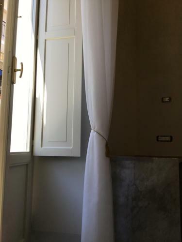 Hostal Palazzo Dei Grifoni - Luxury Suites -
