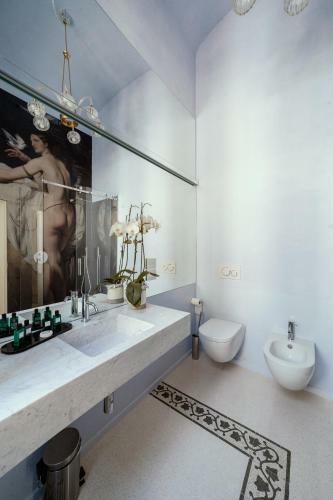 Hostal Palazzo Dei Grifoni - Luxury Suites -
