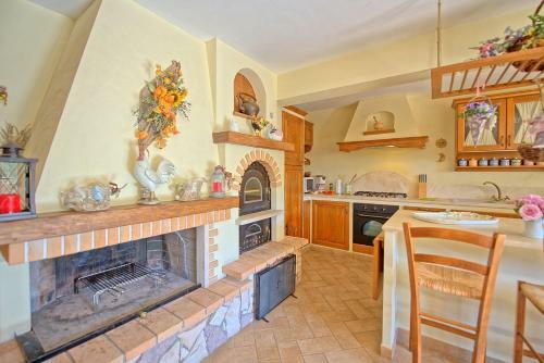 Villa A Sesta Apartment Sleeps 4 Pool Air Con Wifi