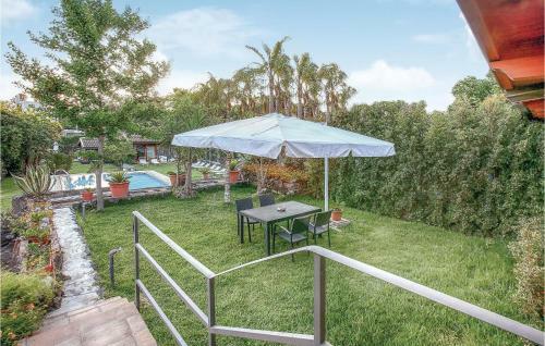 Two-bedroom Holiday Home In San Gregorio Di Catani