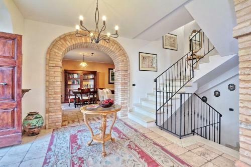 Wonderful Villa With Panoramic View And Private Swimming Pool