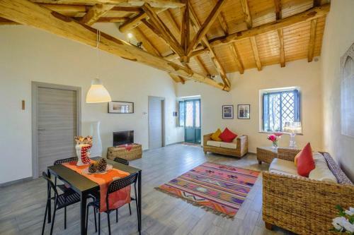 Apartamento Holiday Flats Sant'alfio - Isi01102f-dya