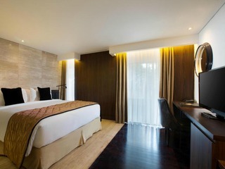 Hotel Golden Tulip Devins Seminyak