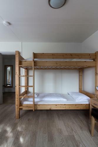 Hostal Guesthouse Brekka