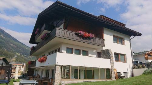 Hostal Pension Tirol