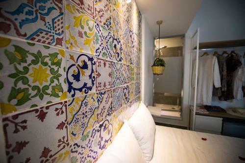 Hostal Acquar� Suite Rooms