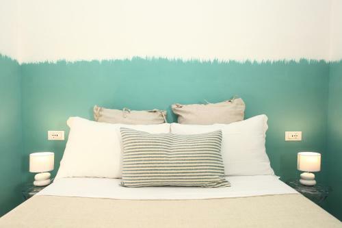 Hostal Beachside Rooms & Suites