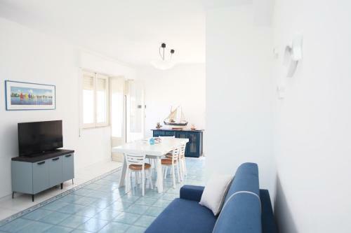 Hostal Beachside Rooms & Suites