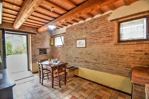 Zona Artigianale Callarella Villa Sleeps 4 Pool