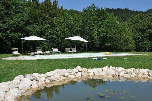 Zona Artigianale Callarella Villa Sleeps 4 Pool