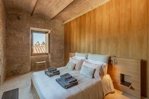 Sarteano Villa Sleeps 16 With Pool Air Con And Wifi
