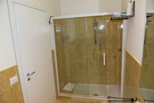 Hostal Porta Marina Guest Rooms