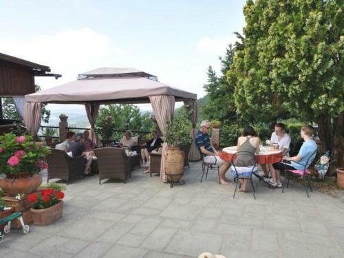 Hostal Panorama Room ( 2 Pers. ) With Breakfast In Tuscany