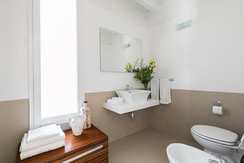 Villa In Sava Sleeps 17 With Pool Air Con And Wifi