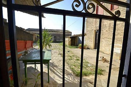 Sciacca Villa Sleeps 5