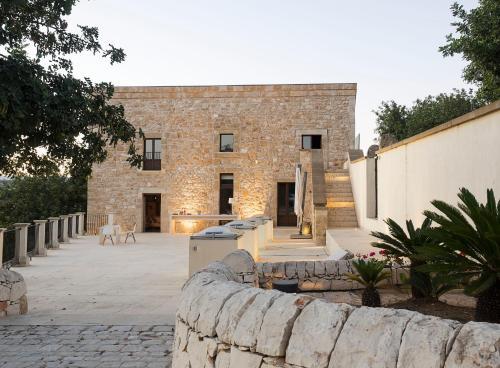 Scicli Villa Sleeps 6 Pool Air Con Wifi