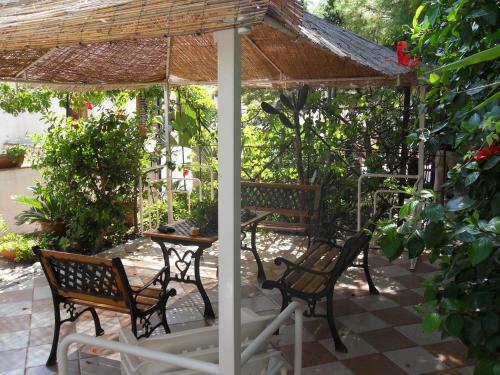 Two Room Apartment Near The Beach