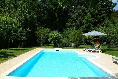Sermide Villa Sleeps 10 Pool Air Con Wifi