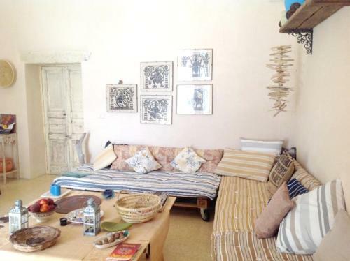Apartment With 2 Bedrooms In Serrano