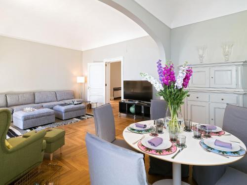 Spacious Apartment In Sicily With Free Wifi