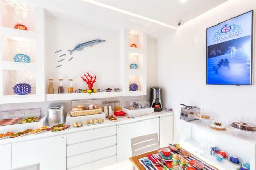 Hostal Sersale Suites