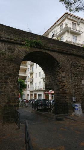 Hostal Sersale Suites