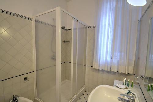 Villa Sorrento Apartment Sleeps 4 Air Con Wifi