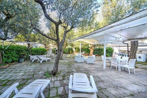 Marina Di Puolo Villa Sleeps 4 Air Con Wifi