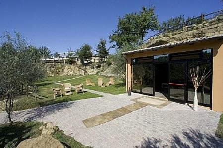 Sovana Villa Sleeps 8 Pool Air Con Wifi