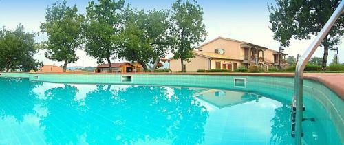 Sovana Villa Sleeps 8 Pool Air Con Wifi