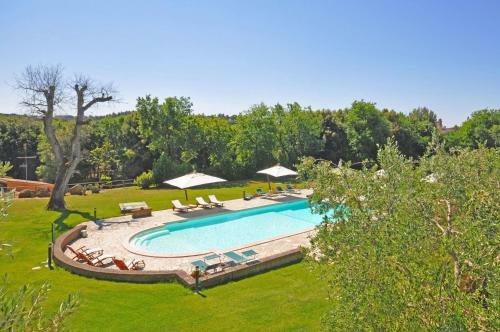 Sovana Apartment Sleeps 4 T242009