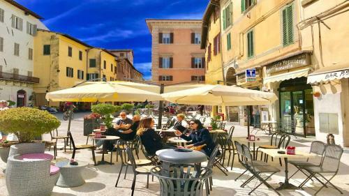 Apartamento Terrazza Duomo/sleeps 6/spoleto Centre