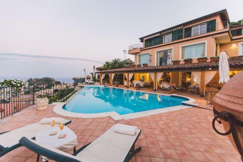 Villa Dei Leoni