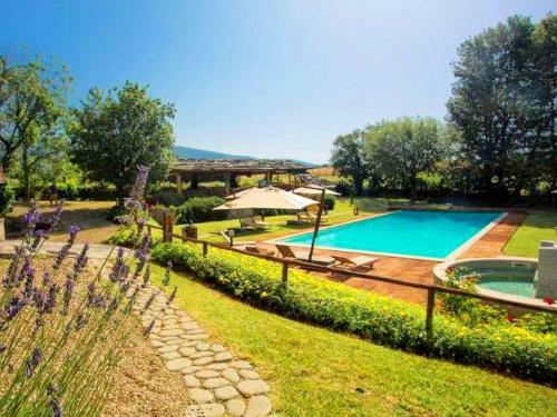 Sunny Tuscan Cottage On Pratomagno Mountain With Orchards